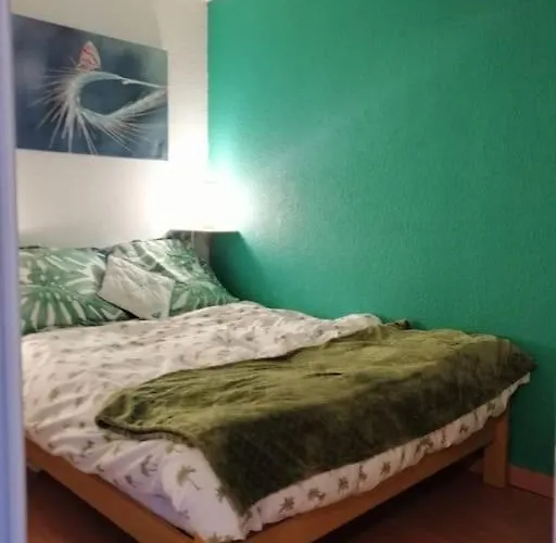 Lägenhet Colorful Near Luz-saint-sauveur Vizos