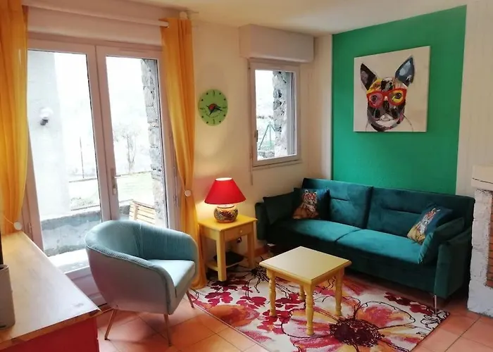 Lägenhet Colorful Near Luz-saint-sauveur *